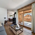 Superbe A Le Praz, Proche Des Pistes, Avec Parking Et Wifi - Fr-1-568-5 *